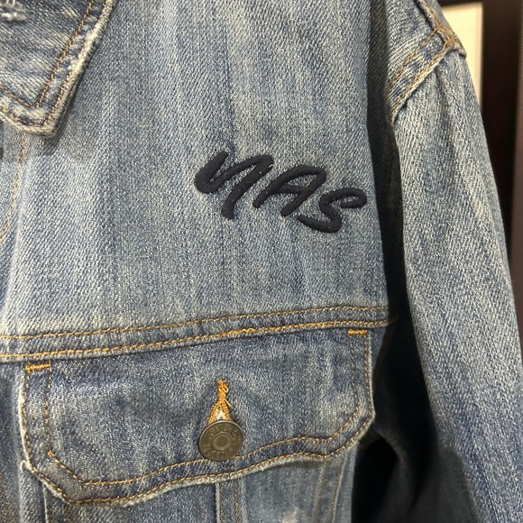 Hidden Distressed Denim Jacket - Picture 4 of 13
